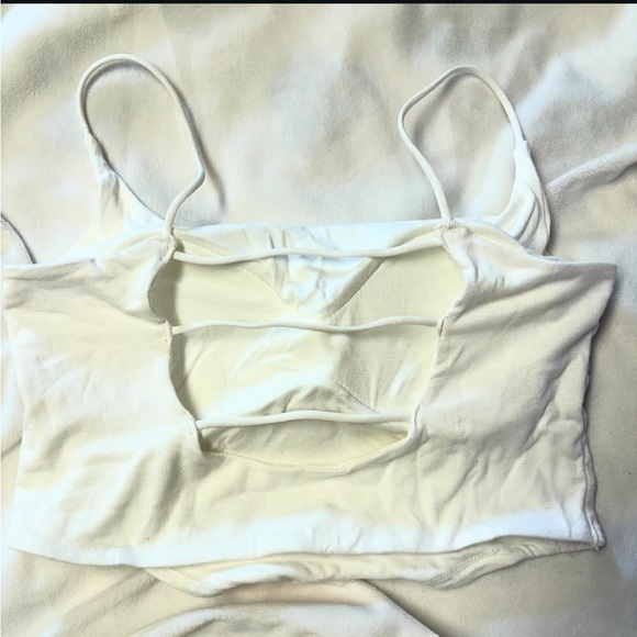 Aligned crop top white - Picture 2 of 2